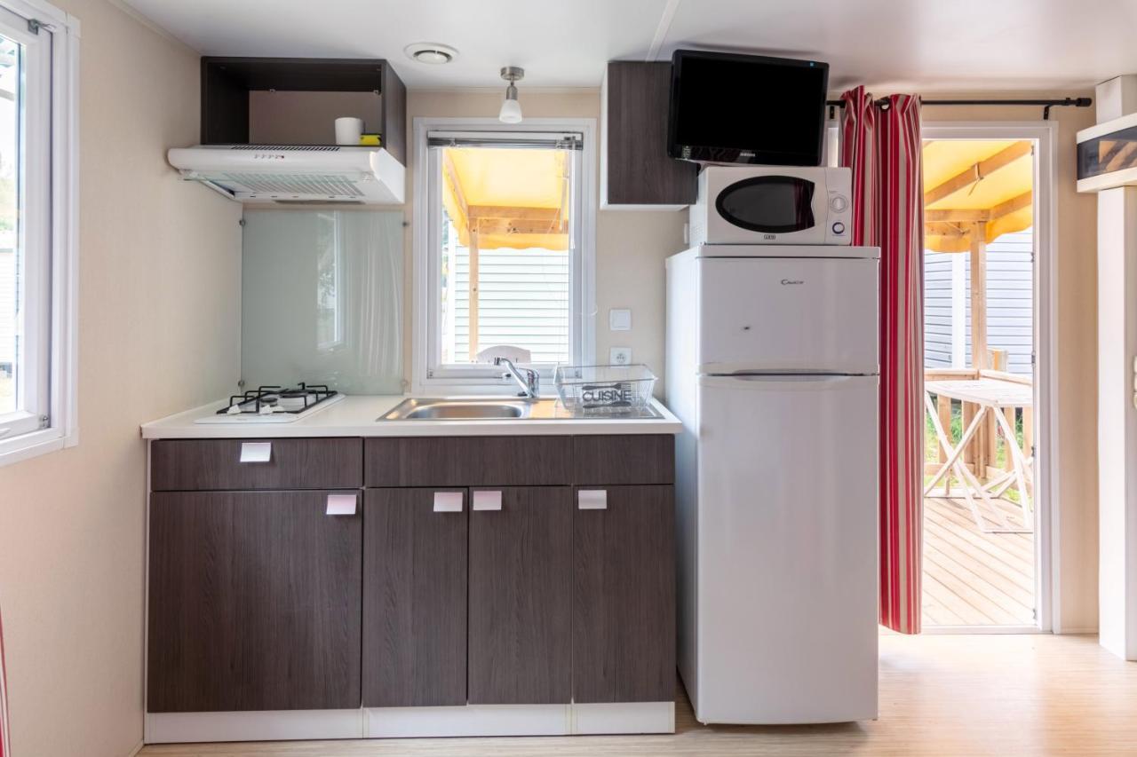 Camping Lou Cabasson Bormes-les-Mimosas Bagian luar foto