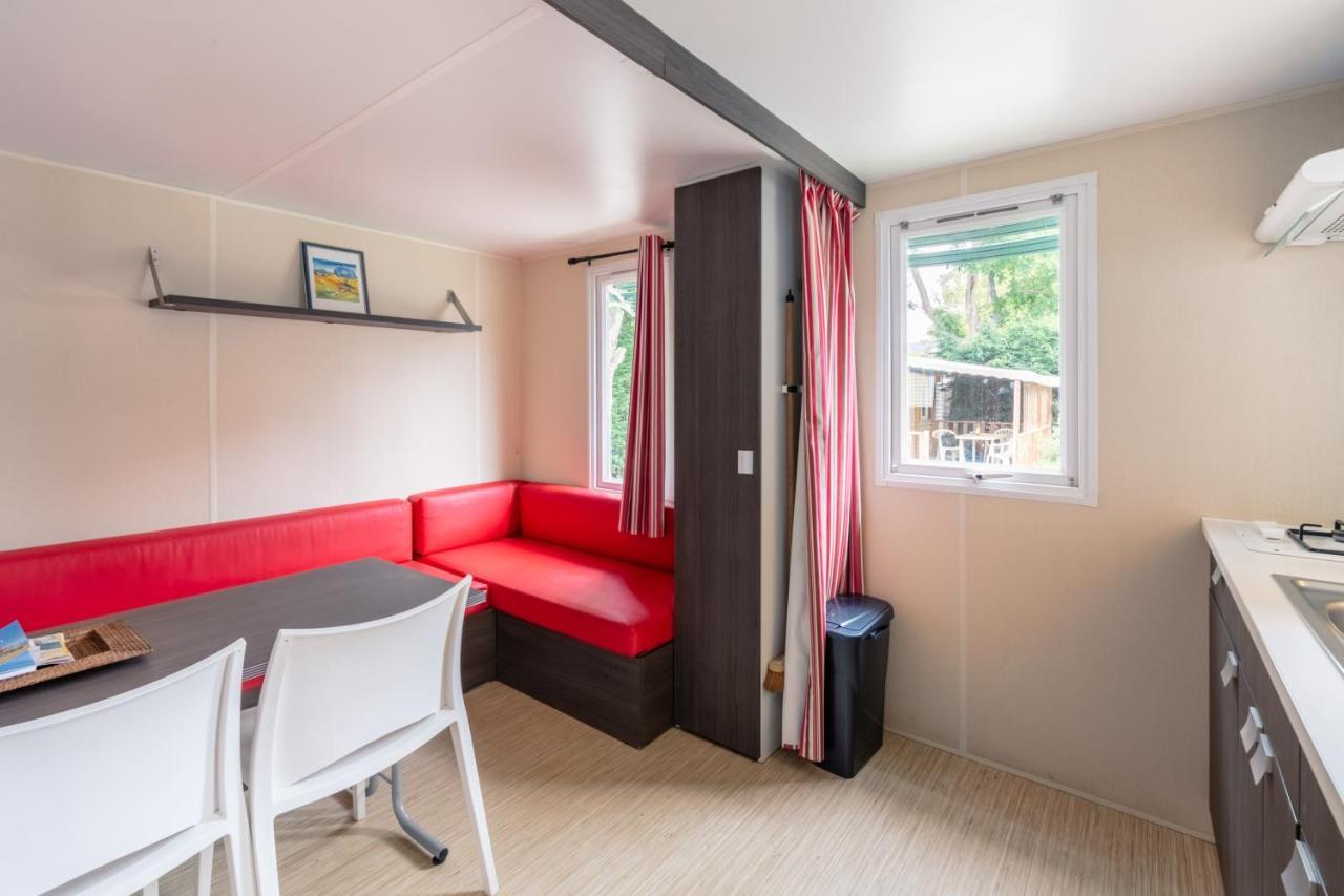Camping Lou Cabasson Bormes-les-Mimosas Bagian luar foto