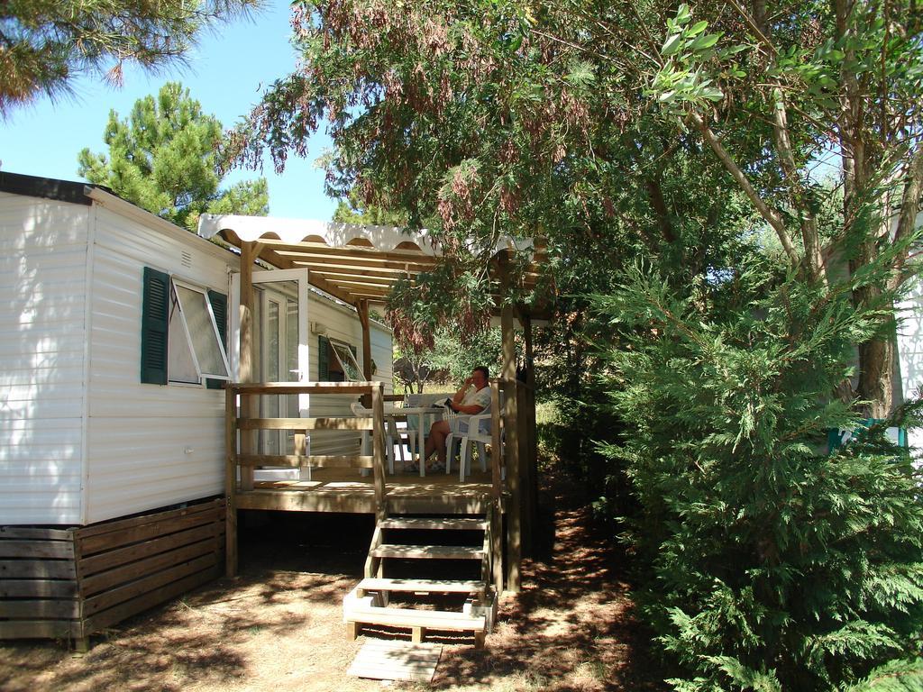 Camping Lou Cabasson Bormes-les-Mimosas Bagian luar foto