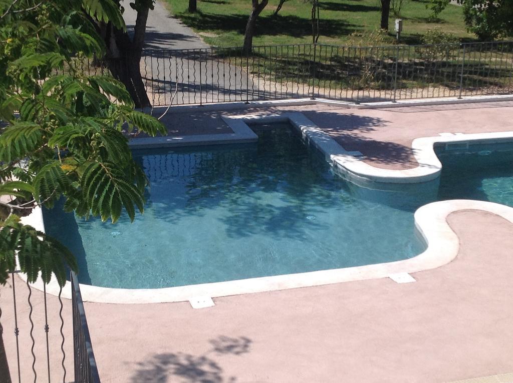 Camping Lou Cabasson Bormes-les-Mimosas Bagian luar foto